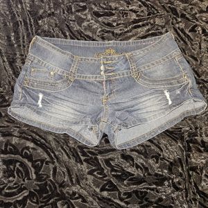 Jr almost famous booty shorts size 11